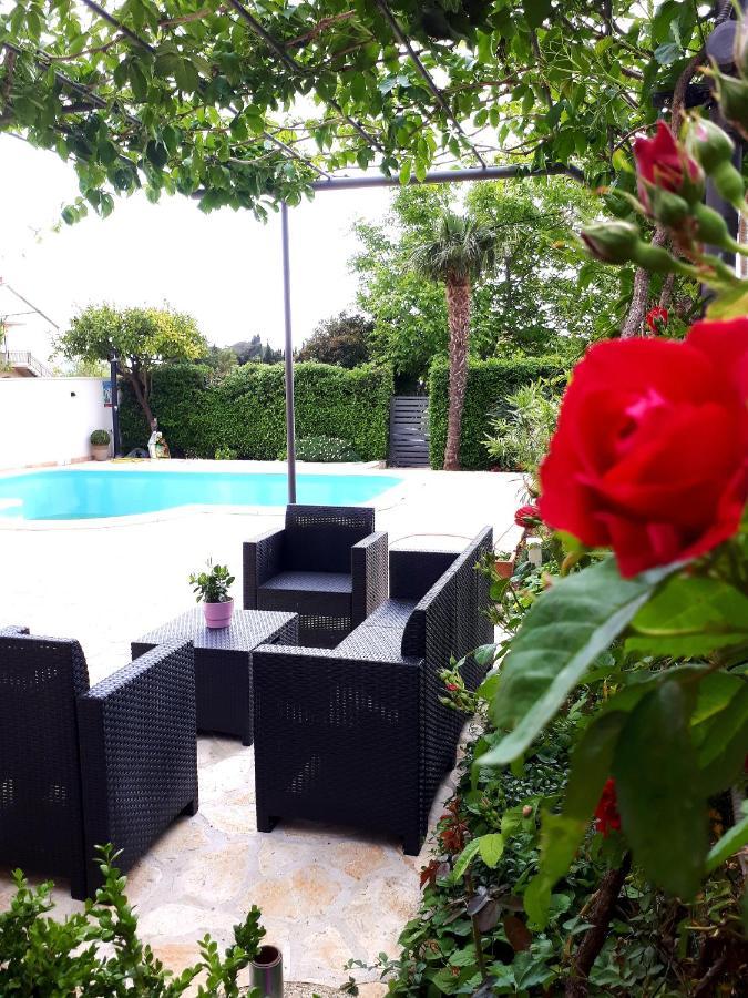 Villa Roso Kaštela Zewnętrze zdjęcie